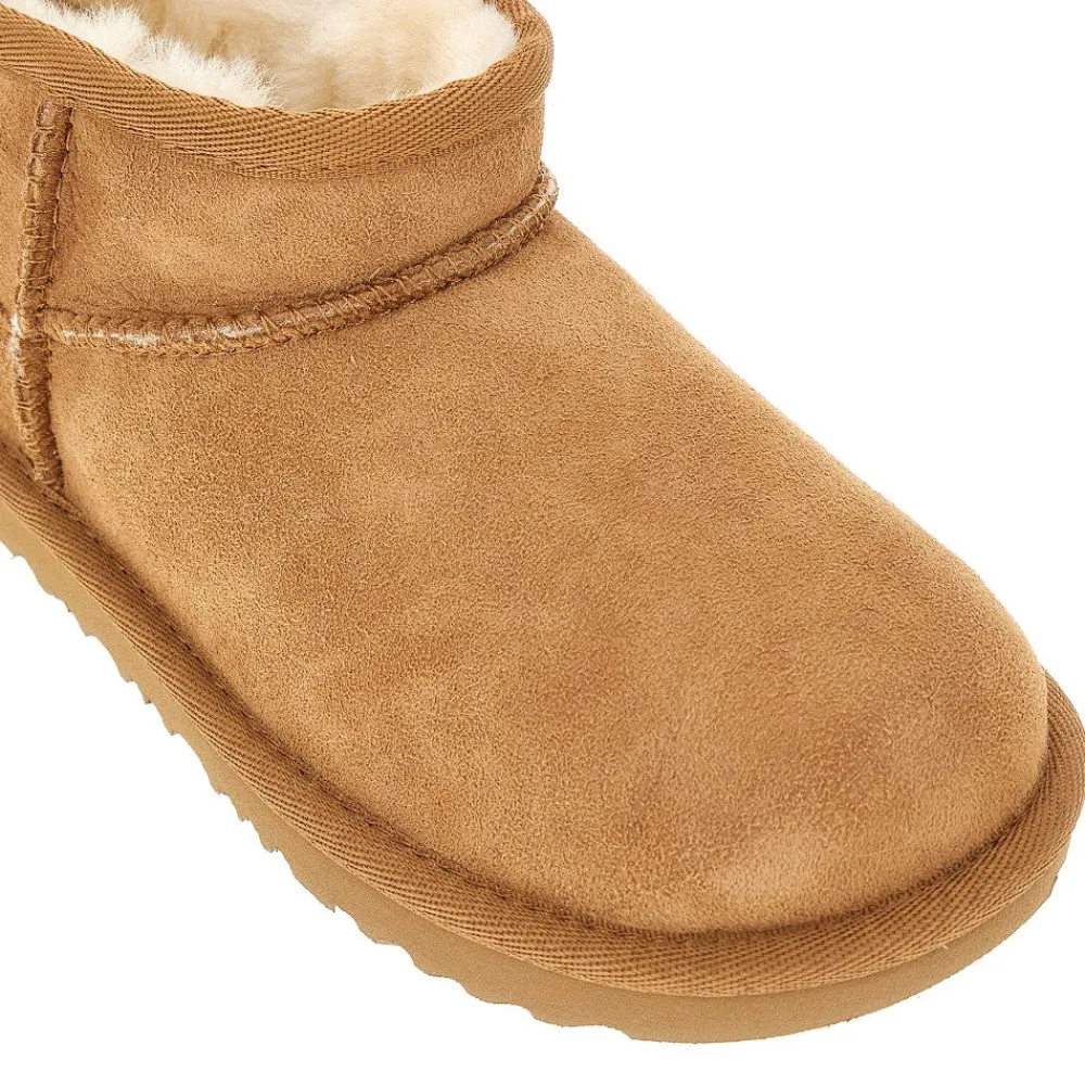 classic_ultra_mini_boots_1.webp New Classic Ultra Mini boots Kids Footwear