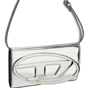 Fashion 1dr' metallized leather pouch Clutches