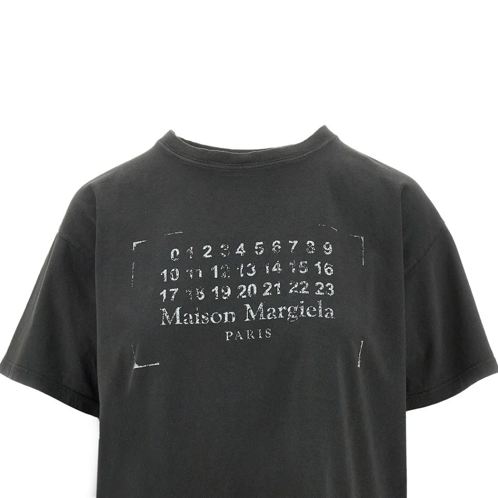 faded_logo_print_tshirt_1.webp New Faded logo print T-shirt Tops