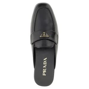 Fashion Leather sabot with triangle logo Flat Shoes