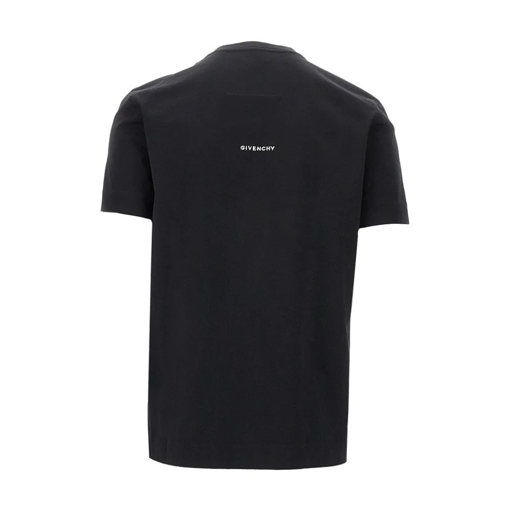 logo_embroidery_tshirt_2-3.webp Fashion Logo embroidery T-shirt T-Shirts And Polo Shirts