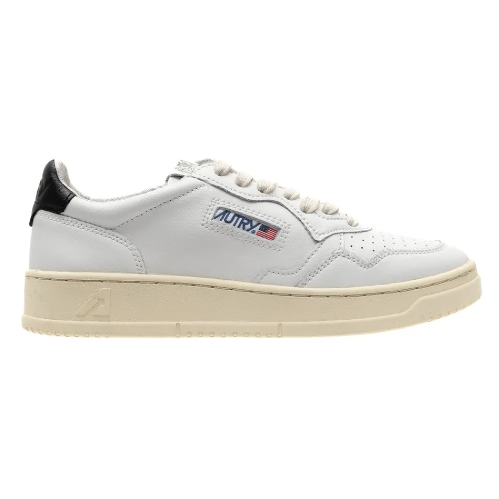 medalist_low_leather_snek_0.webp Fashion Medalist Low leather snekars Sneakers