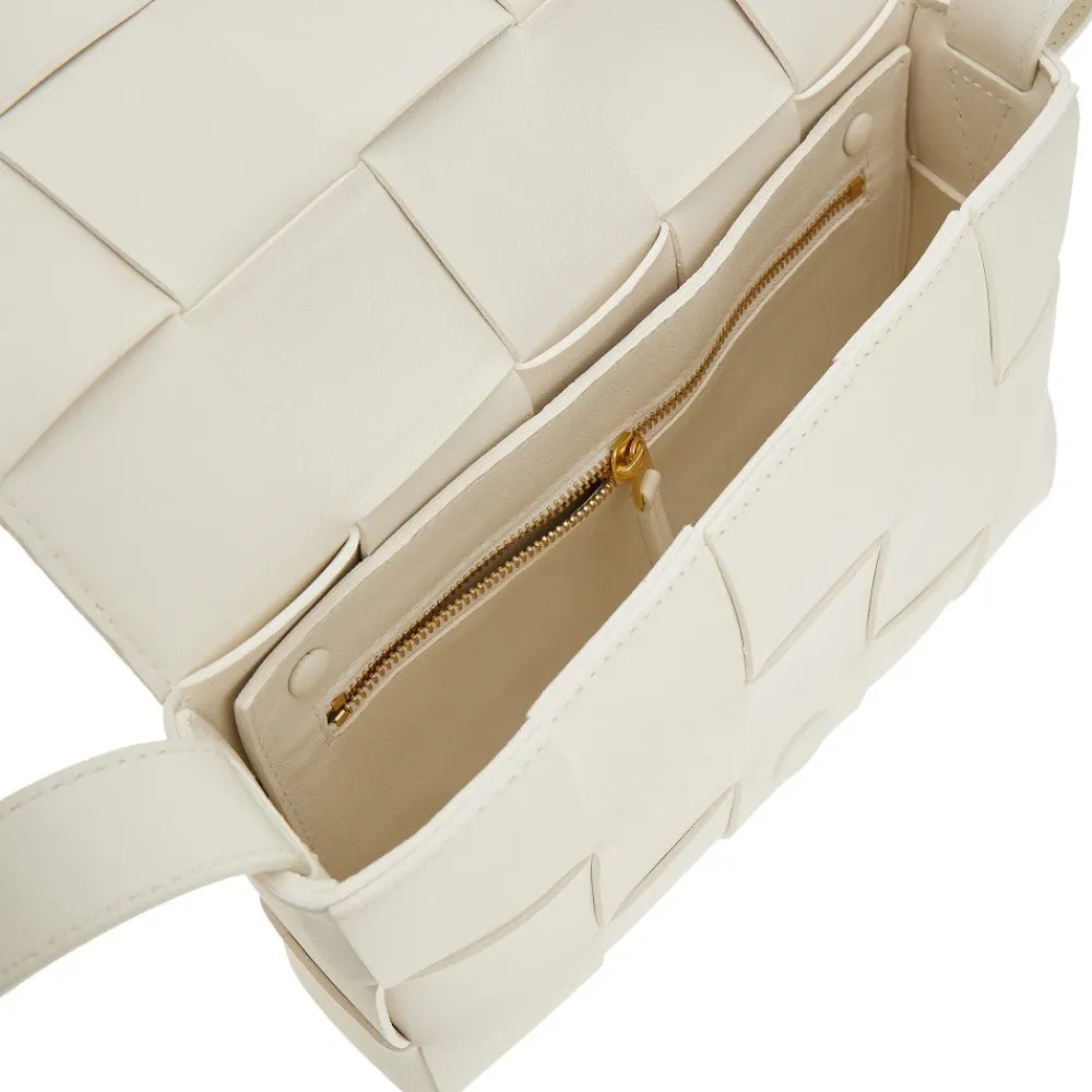 medium_cassette_crossbody_2.webp Best Medium Cassette crossbody bag Crossbody Bags
