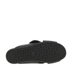 Fashion Nappa leather slides with triangle logo Sandals