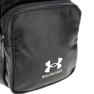 Fashion Under Armour nappa leather crossbody pouch Shoulder Bags